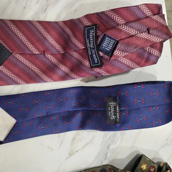 Silk Tie Lot - Picture 7 of 14